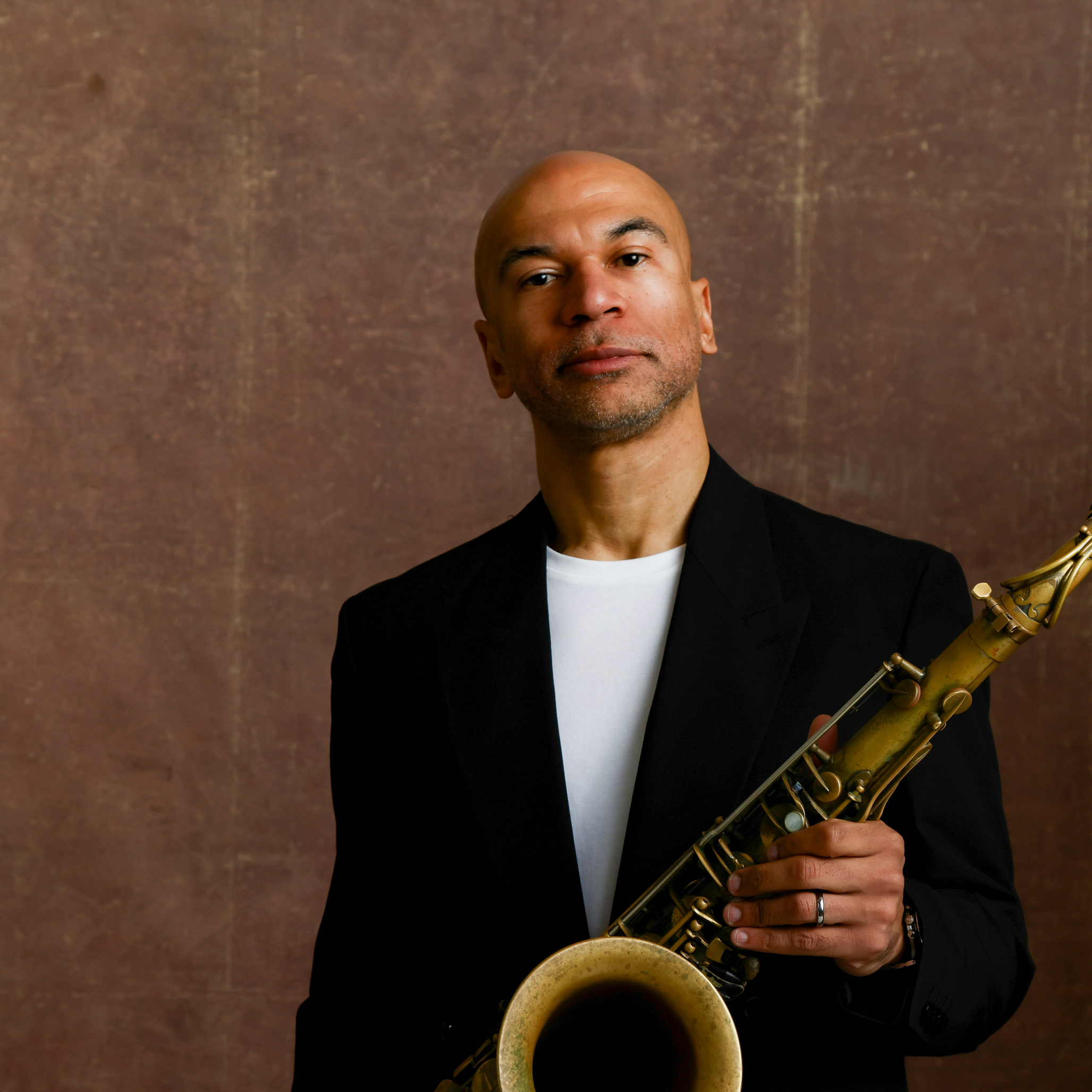 Cover image for Diego Rodriguez Big Band featuring Walter Smith II
