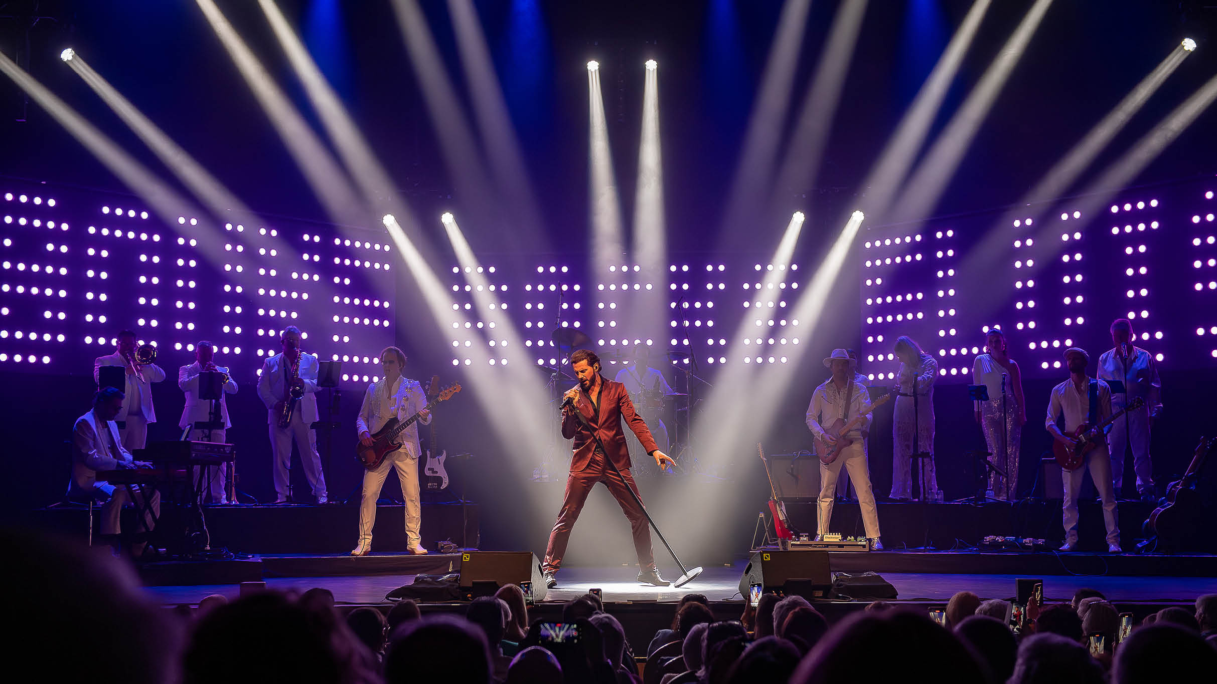 Cover image for BOUKE ROCKS ELVIS: NEW TOUR 26/27!