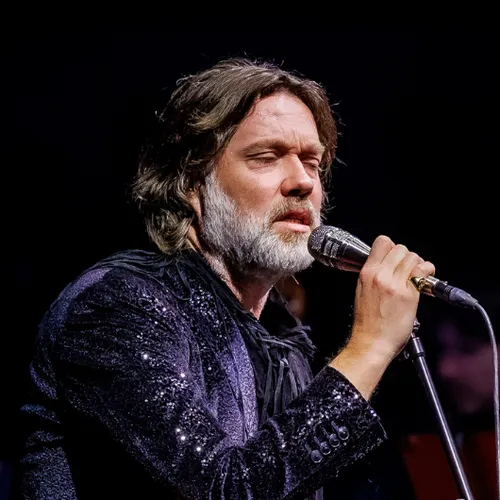 Cover image for Rufus Wainwright