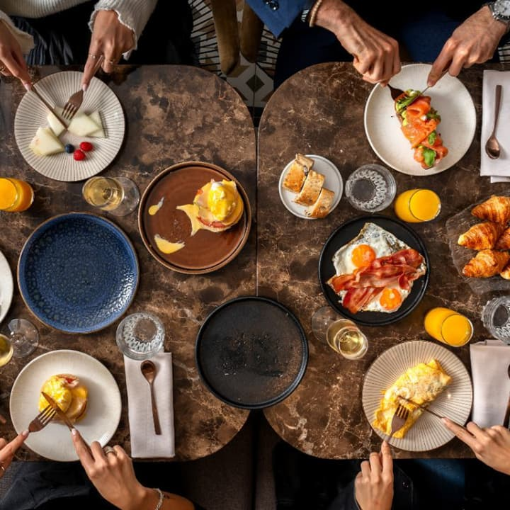 Cover image for ï»¿Buffet breakfast in a 5* hotel in the center of Barcelona