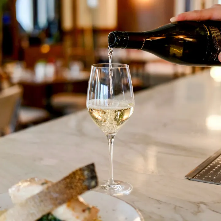 Cover image for A Taste of Lisbon: Wine Tasting Experience