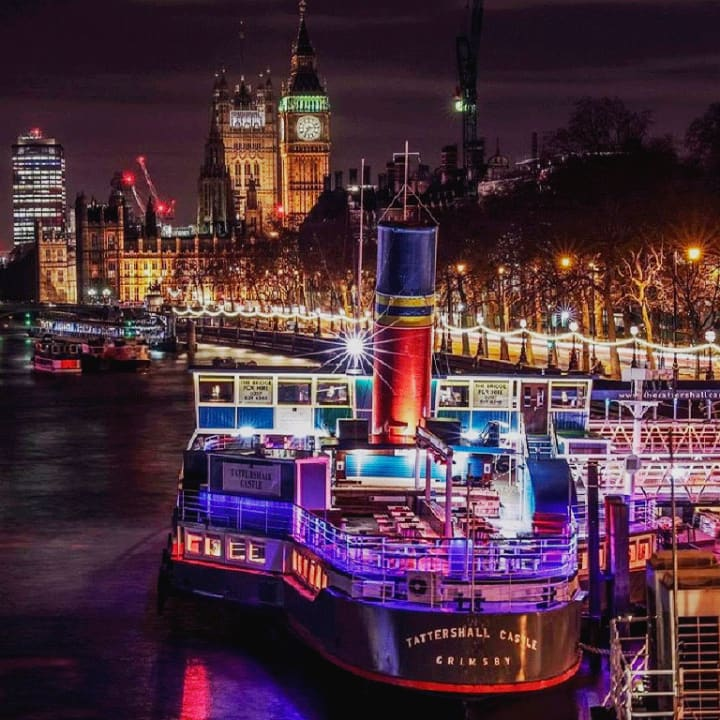 Cover image for Comedy on the Thames