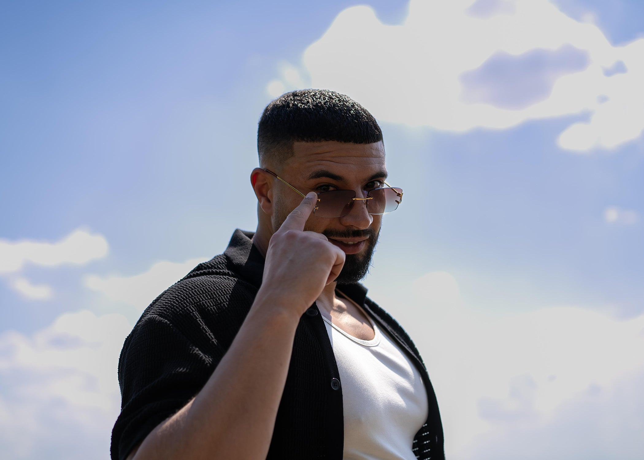 Cover image for OMAR - SOMMERTOUR 2027