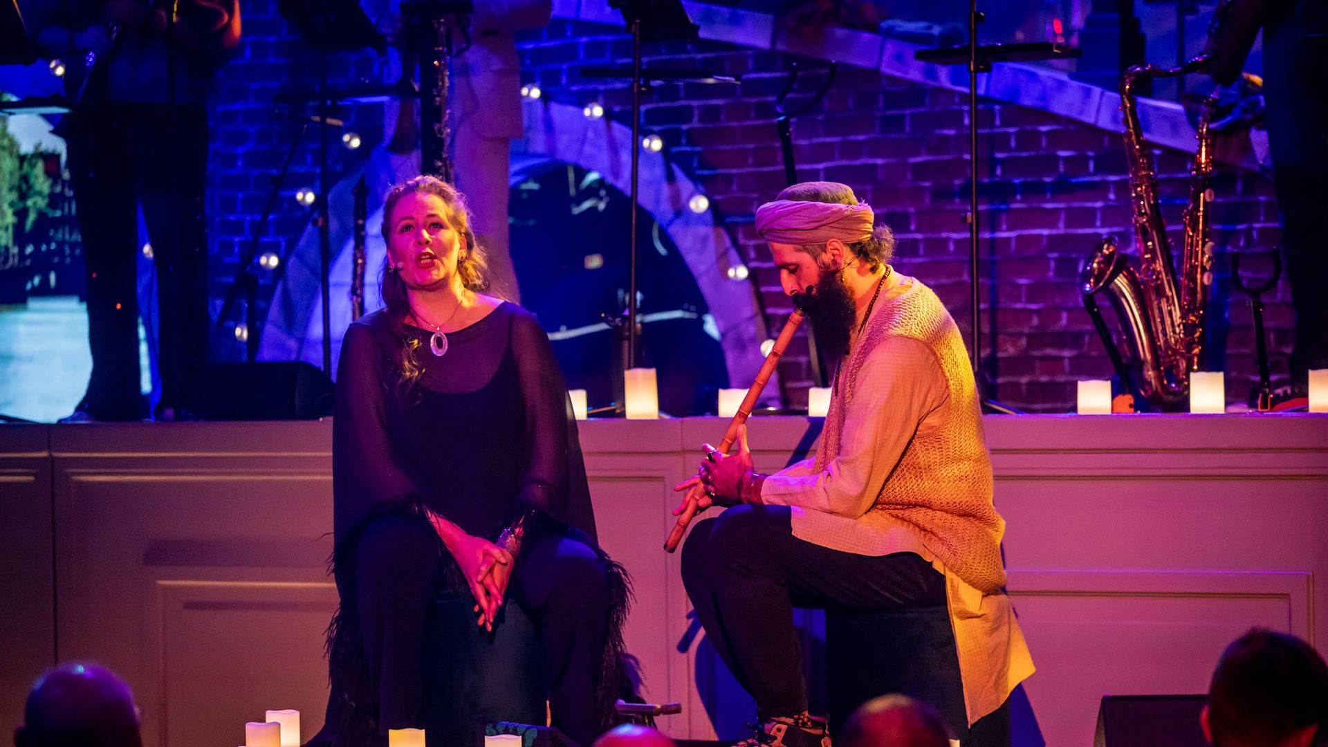 Cover image for Broze aarde Nederlands Blazers Ensemble, Studium Chorale & Christianne Stotijn