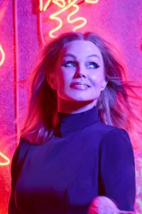 Belinda Carlisle
