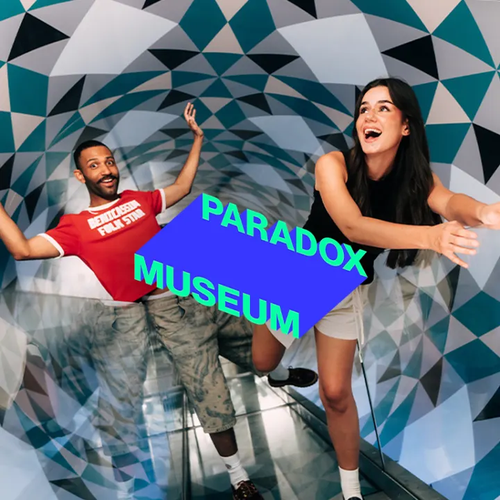 Cover image for ï»¿Paradox Museum Paris